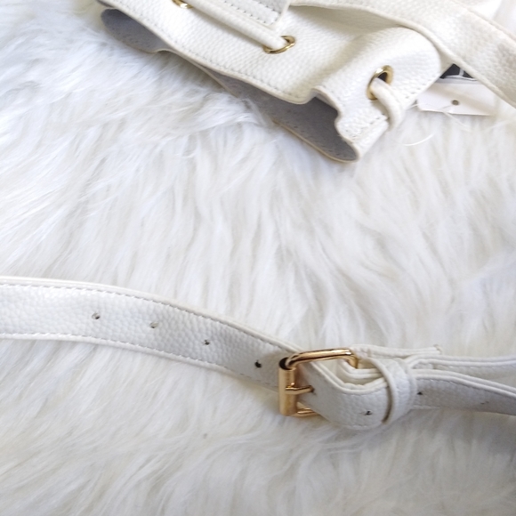 New Bucket Bag/BumBag Purse - Picture 11 of 12